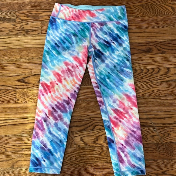 Athleta Girl printed chit chat capri pants. - Picture 1 of 4